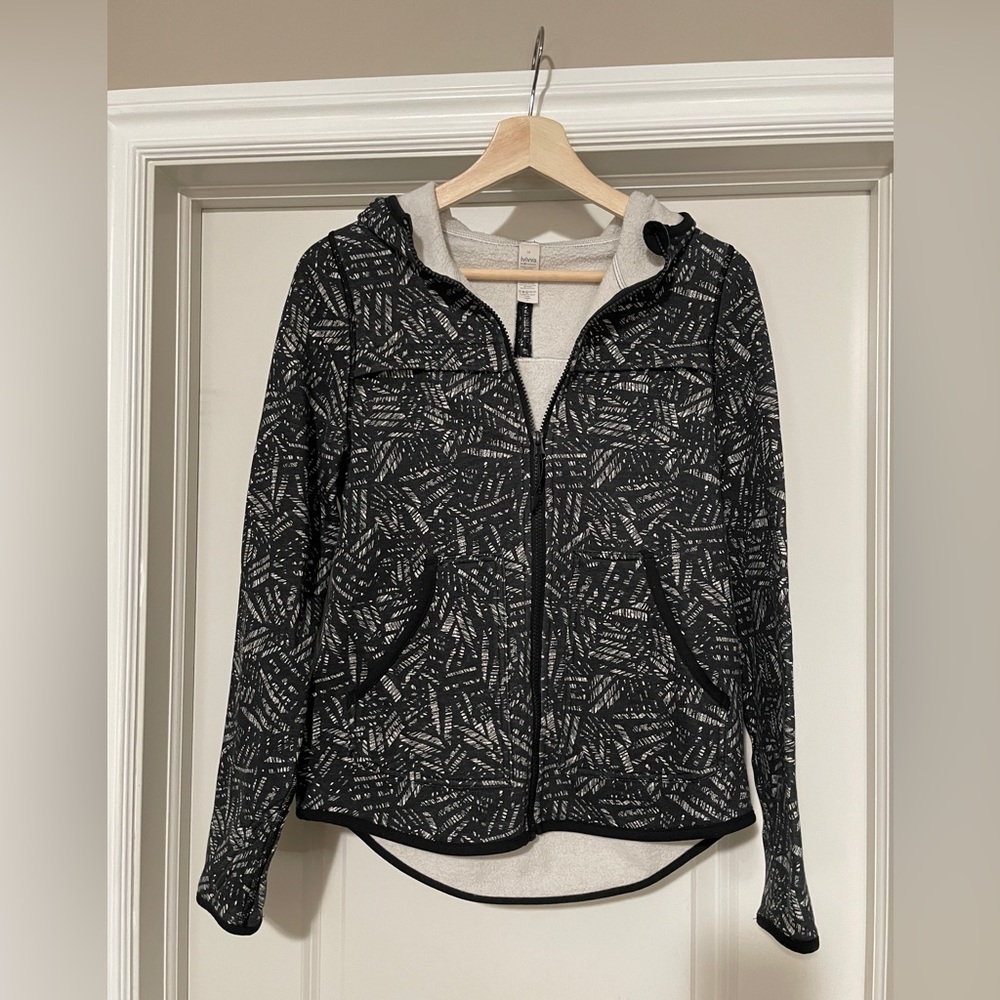 Ivivva Hoodie, size youth 14